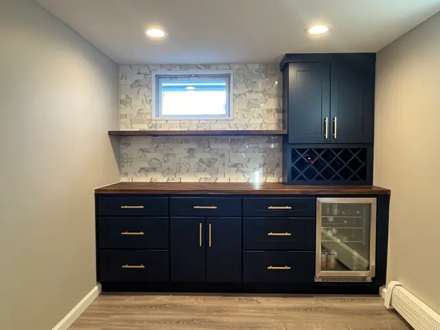 Blue shaker — a kitchen supplied by Mr. Kitchen Cabinet